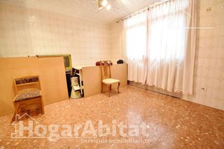 Casa adosada en venta en Cheste