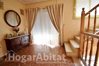 Casa adosada en venta en Cheste