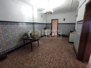 Casa adosada en venta en Centro - Doña Mercedes en Dos Hermanas
