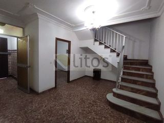 Casa adosada en venta en Centro - Doña Mercedes en Dos Hermanas
