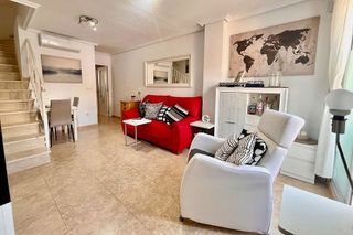 Casa pareada en venta en Torrelamata - La Mata en Torrevieja