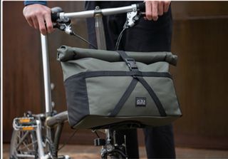 Bicicleta Plegable Brompton C-Line 6V + accesorios