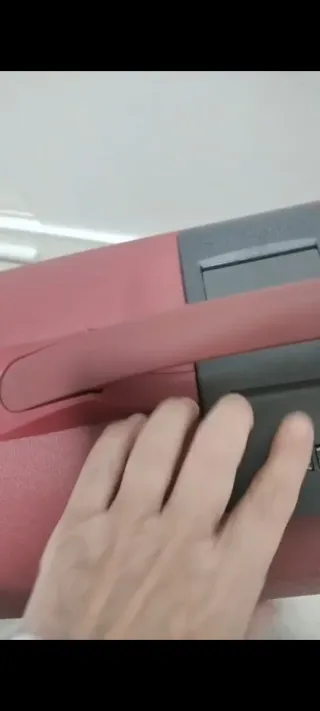 Maleta grande 4 ruedas roja