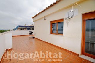 Ático en venta en Canet d´En Berenguer