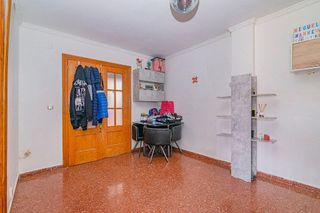 Piso en venta en Polígono Cartuja – La Paz en Granada