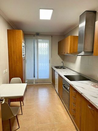 Piso en venta en Hermanos Falcó - Sepulcro Bolera en Albacete