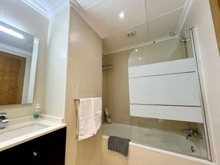 Piso en venta en Hermanos Falcó - Sepulcro Bolera en Albacete