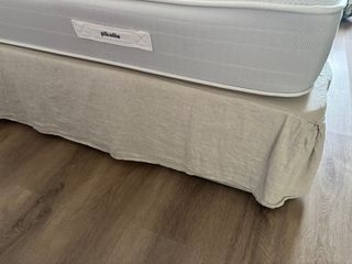 Conjunto cama: arcón, colchón y cabecero