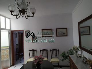 Casa en venta en Olvera