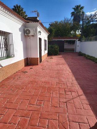 Chalet en venta en Pinar de los Franceses - Marquesado en Chiclana de la Frontera
