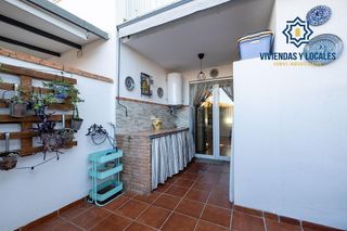 Chalet en venta en Zubia (La)