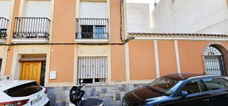 Casa adosada en venta en Totana