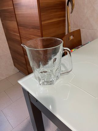 Jarra de cristal para agua