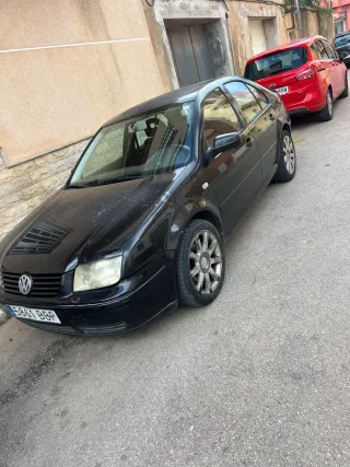 Volkswagen Bora 2001