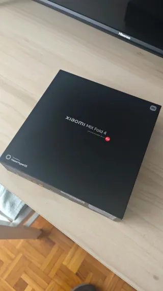 Xiaomi Mix Fold 4  - Pantalla interior defectuosa