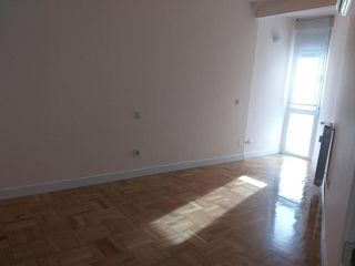 Piso en venta en Recoletos en Madrid