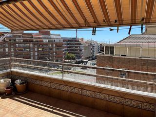 Ático en venta en Pueblo Poniente en Benidorm