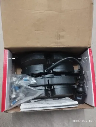 Pastillas Freno Brembo P85126 con Accesorios