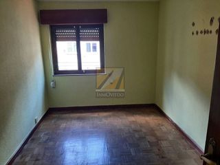 Piso en venta en Milán - Pumarín - Teatinos en Oviedo