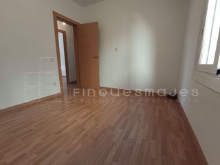Piso en venta en Segle XX en Terrassa