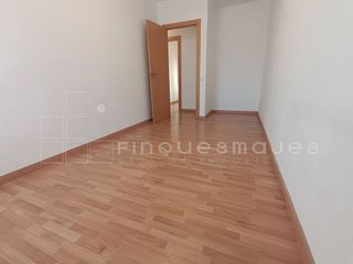 Piso en venta en Segle XX en Terrassa