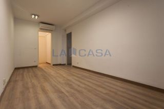 Piso en venta en El Castell-Poble Vell en Castelldefels
