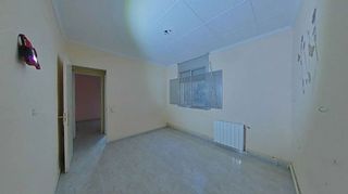 Piso en venta en Creu de Barberà en Sabadell