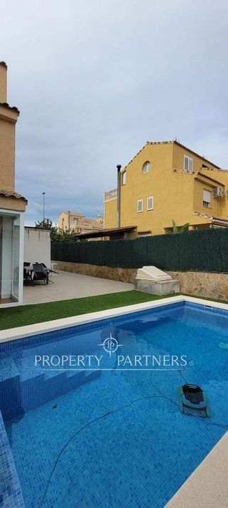 Casa pareada en venta en La Conarda en Pobla de Vallbona (la)