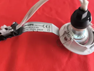 Foco LED Philips empotrable