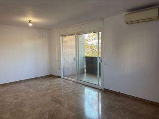 Piso en venta en Cementiri Vell en Terrassa