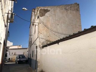 Casa adosada en venta en Quesada