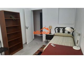 Casa adosada en venta en Ciudad Jardín - Zoco en Córdoba