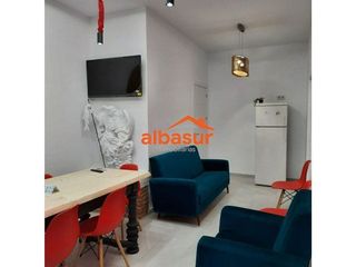 Casa adosada en venta en Ciudad Jardín - Zoco en Córdoba