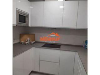 Casa adosada en venta en Ciudad Jardín - Zoco en Córdoba