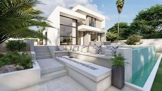 Chalet en venta en Elviria en Marbella
