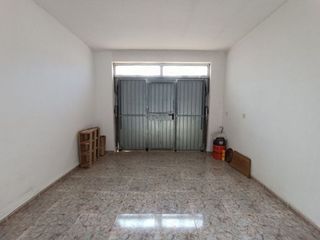 Casa pareada en venta en Tobarra