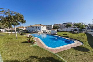 Chalet en venta en Los Balcones - Los Altos del Edén en Torrevieja