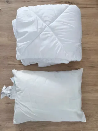 Protector cuna y conjuntos de sábanas y saco