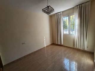 Piso en venta en Santa Rosa - Valdeolleros en Córdoba