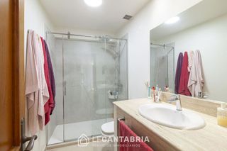 Piso en venta en Puerto Chico en Santander