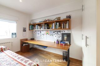 Piso en venta en Puerto Chico en Santander