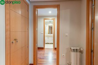 Piso en venta en Camino de Ronda - Rosaleda en Granada