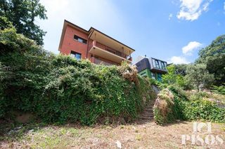 Chalet en venta en La Floresta - Les Planes en Sant Cugat del Vallès