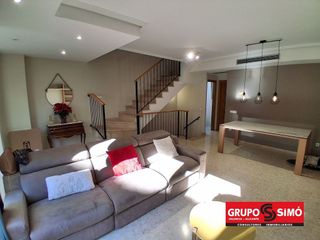 Casa adosada en venta en Moncada