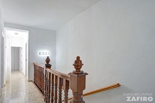 Casa adosada en venta en Residencial Triana - Barrio Alto en Gabias (Las)