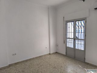 Piso en venta en Sanlúcar la Mayor