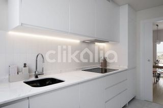 Piso en venta en Parque Ayala - Jardín de la Abadía - Huelín en Málaga