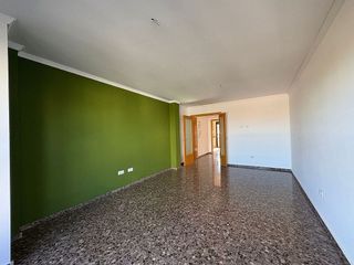 Piso en venta en Parc Central en Torrent