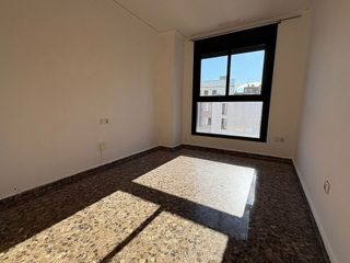 Piso en venta en Parc Central en Torrent