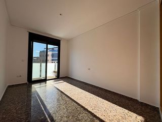 Piso en venta en Parc Central en Torrent